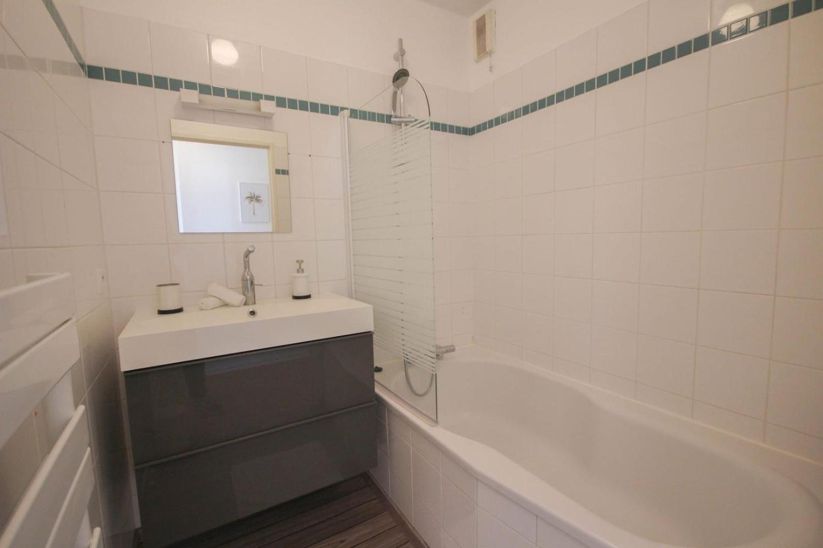 Apartment In Residence With Balcony And Parking Λιλ Εξωτερικό φωτογραφία